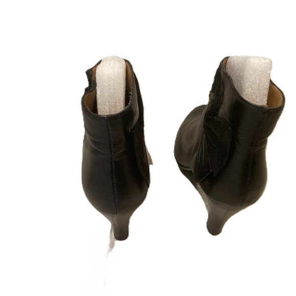 BLack Leather Ankle Boot - Picture 6 of 7